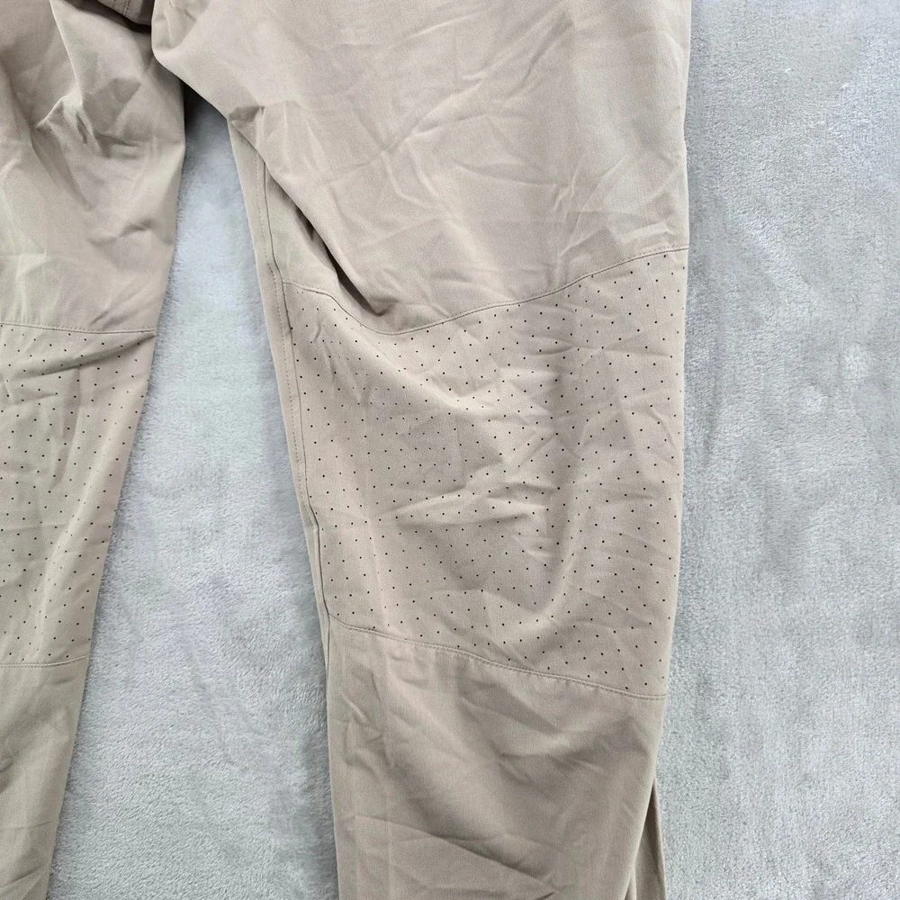 Eddie Bauer Men 36x32 Tan Bamboo Motion Pants Hiking Outdoor Perforated Khaki